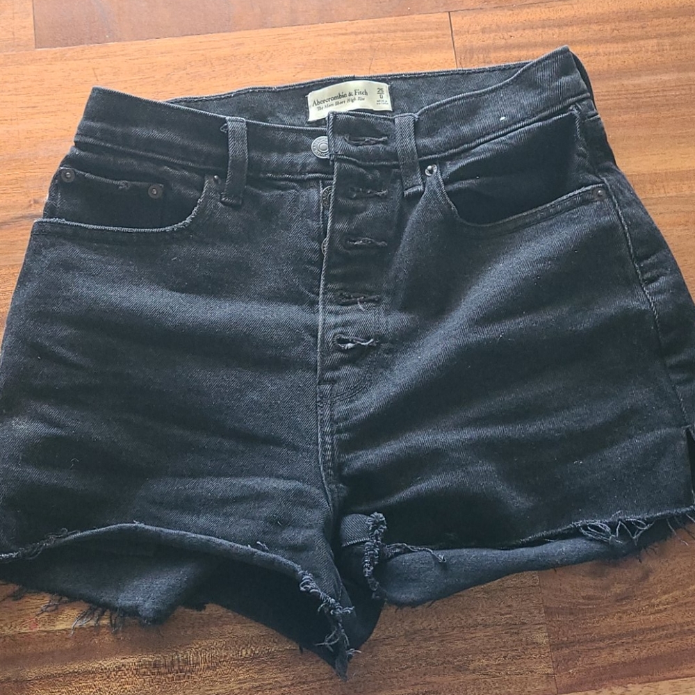 Abercrombie mom shorts